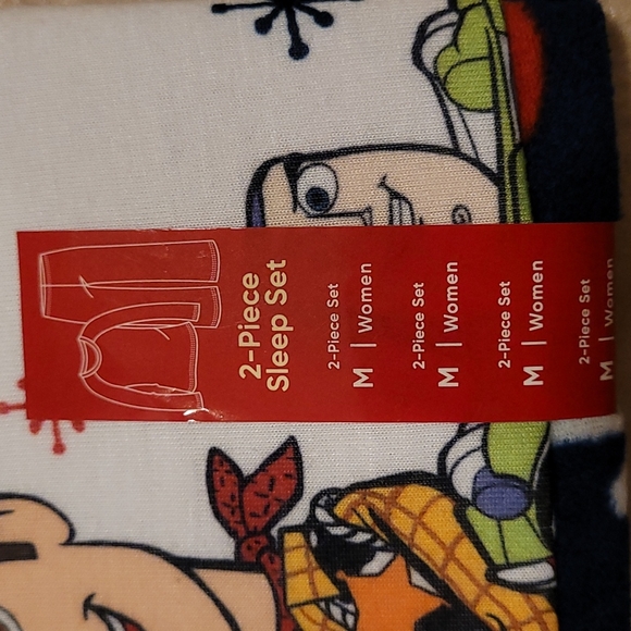 ♥️♥️ Women’s Toy Story Long-sleeve and Pants Pajamas (size M) NWT - Picture 4 of 6